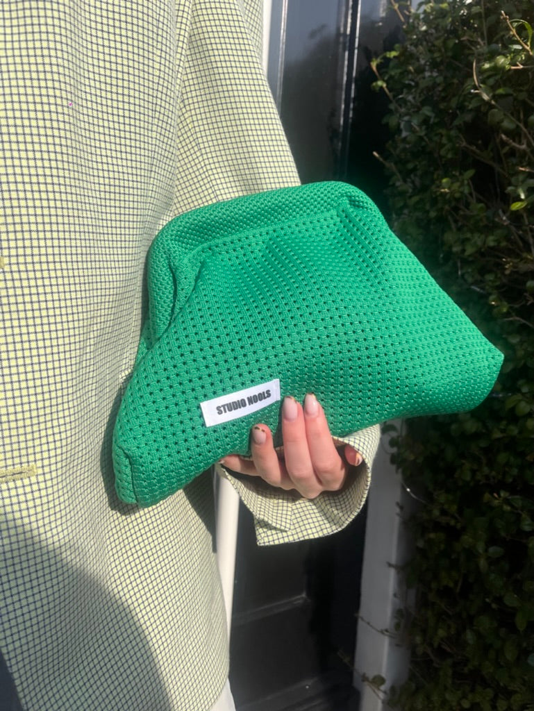 Nools clutch green