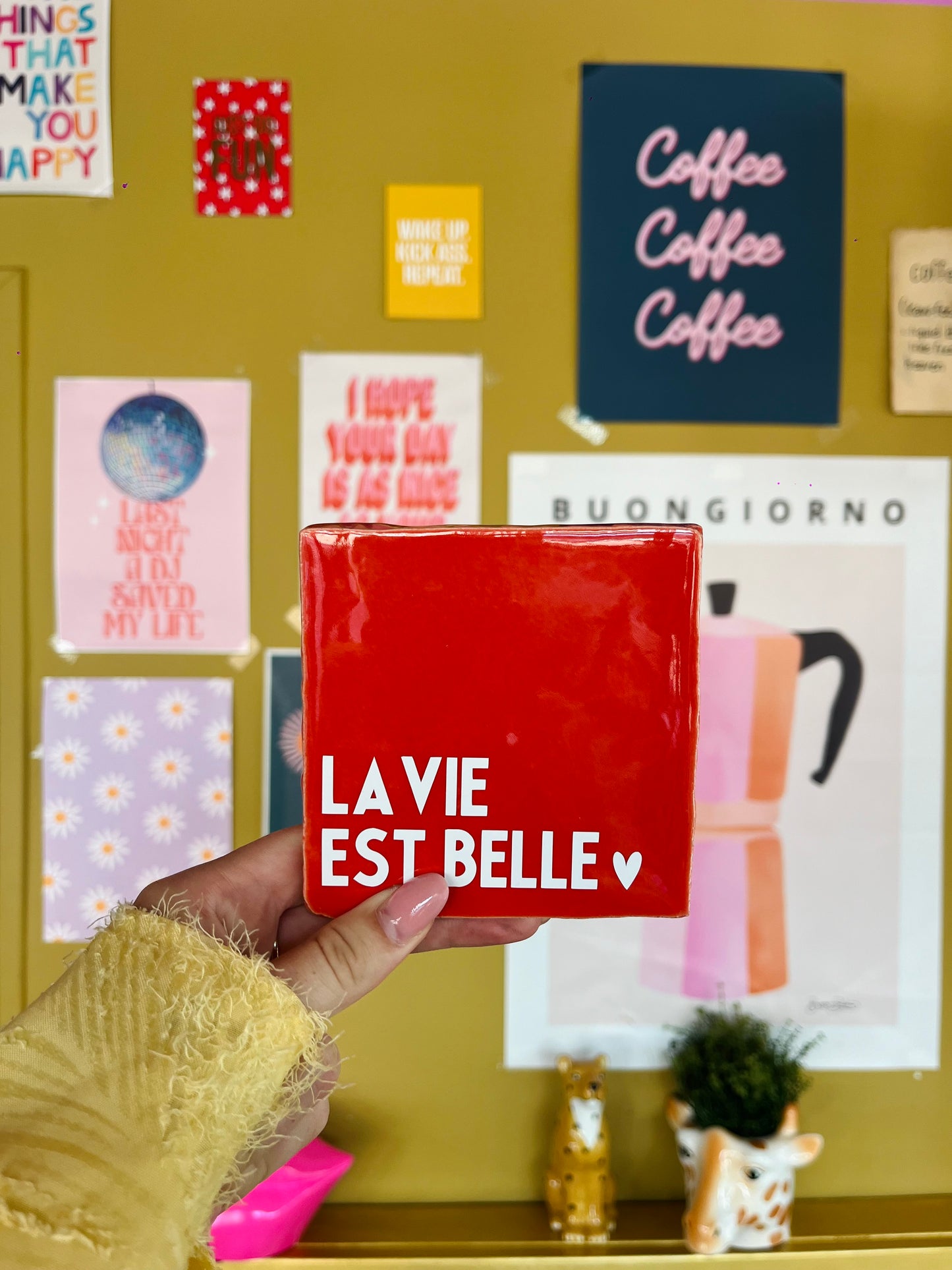La vie est belle - quote tegel