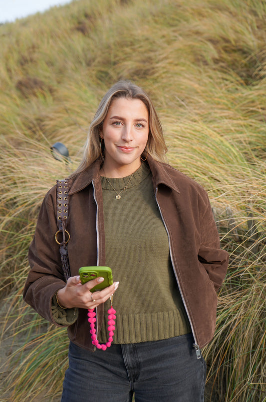 Heart phone cord velvet pink